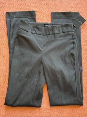 Rekucci Ease Into Comfort Fit Barely Bootcut Mid Rise Fit Stretch Pull On Pants.